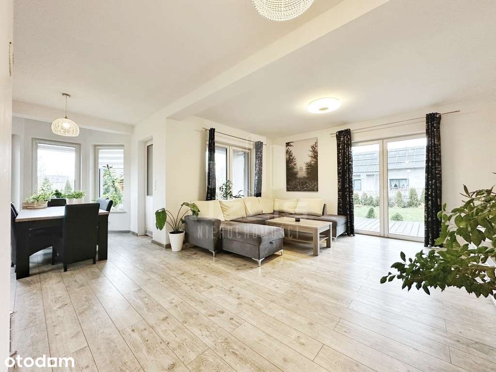 Dom w super lokalizacji - Pełny obrazek: 5/17