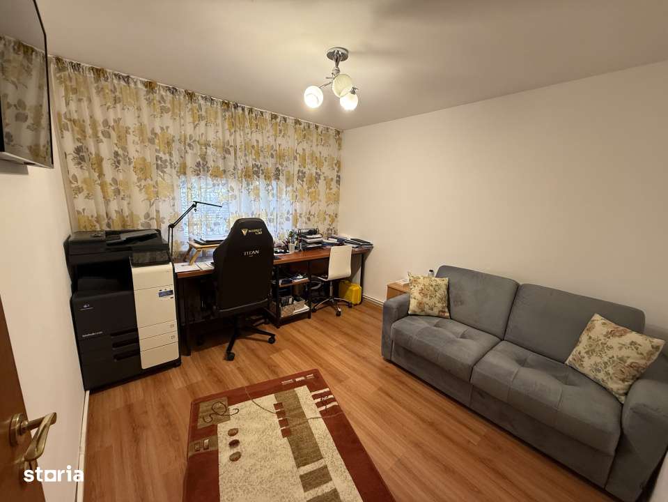 Apartament 4 camere, decomandat, 83mp, Sarari, zona Piscina Sanziana - Imagine principală: 5/12