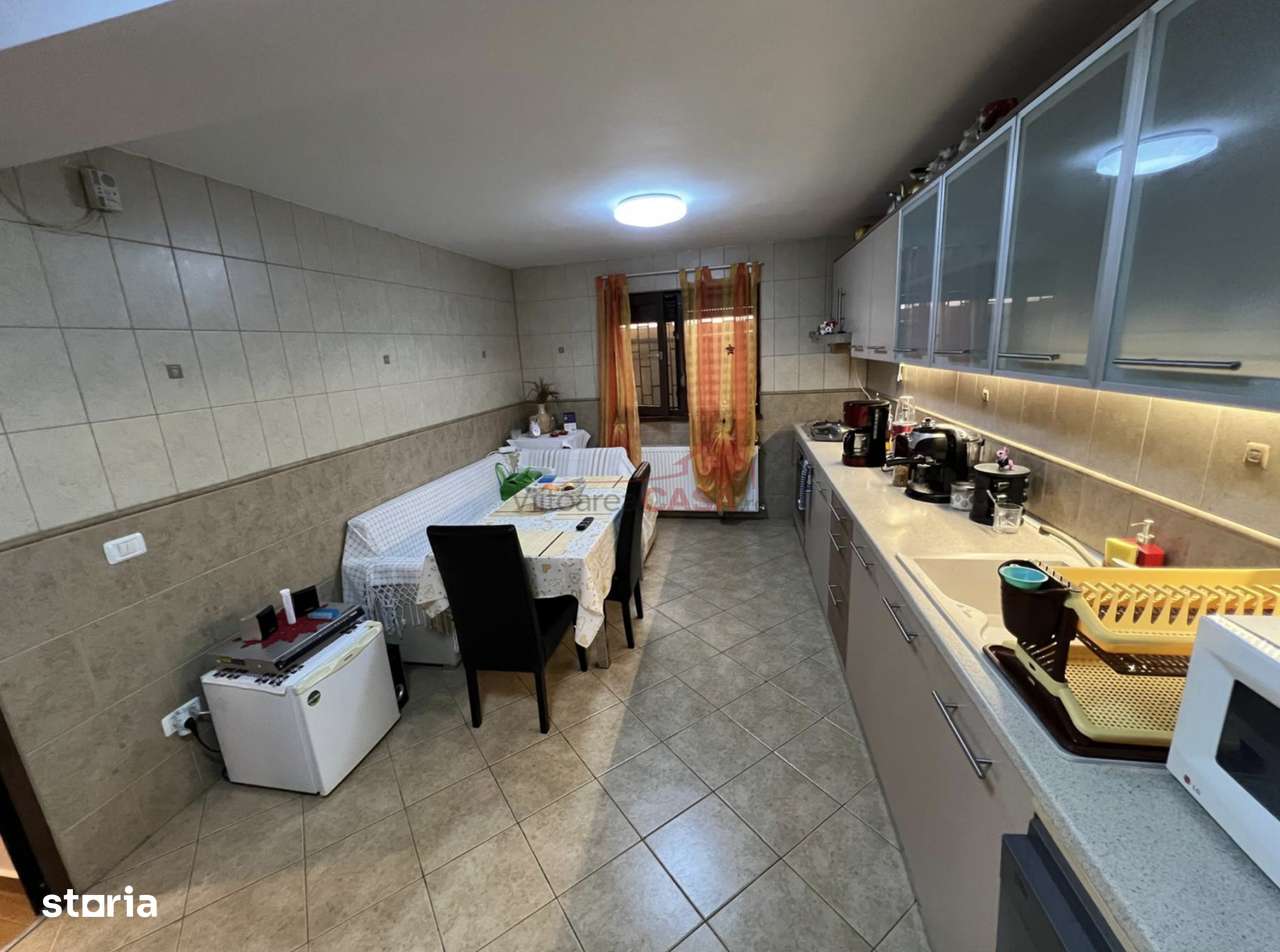 Casa individuala P+1+M - Curte proprie - Vedere lac - Oras Pantelimon-11