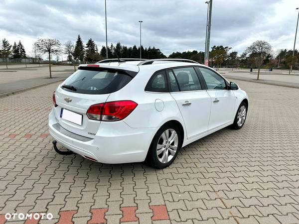 Chevrolet Cruze 1.4 T LTZ - 9