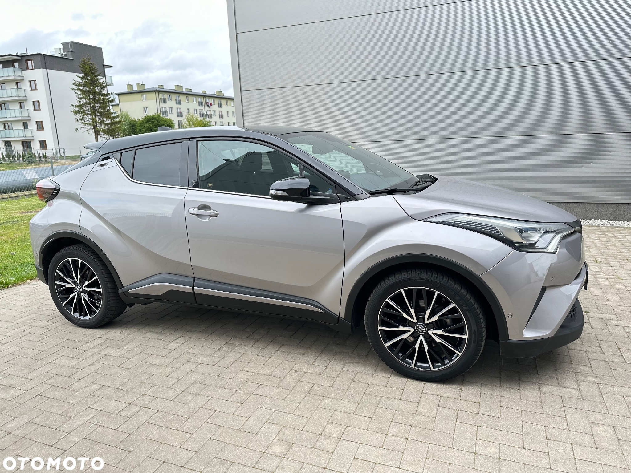 Toyota C-HR 1.8 Hybrid Premium - 8