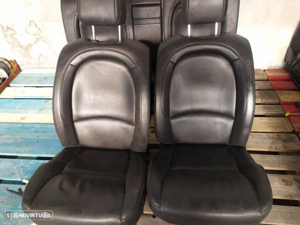 CONJUNTO DE BANCOS EM PELE CITROEN C6 - 1