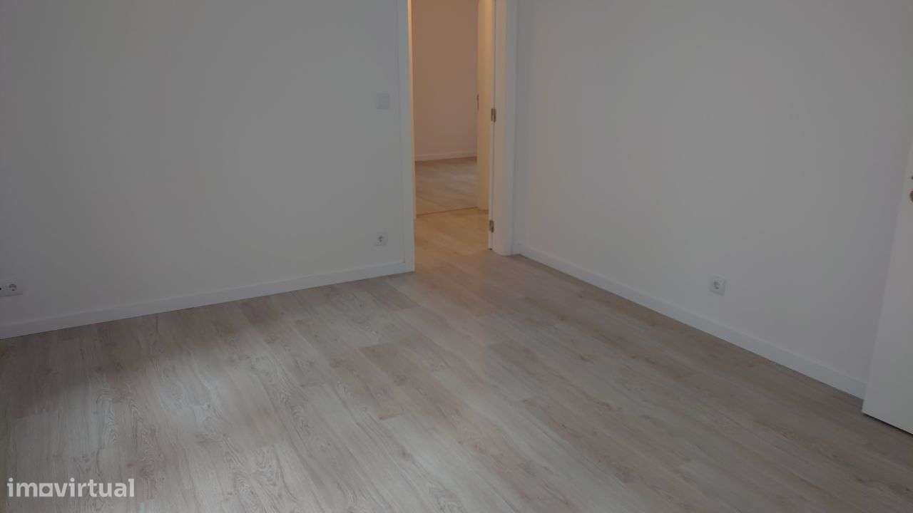 T2 Rua dos Cervantes Lisboa Remodelado-8