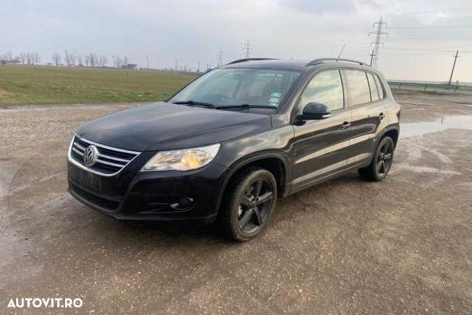 Far stanga 5N941031G Volkswagen VW Tiguan 1 5N  [din 2007 pana  2011] seria Crossover 2.0 TDI 4Moti - 5