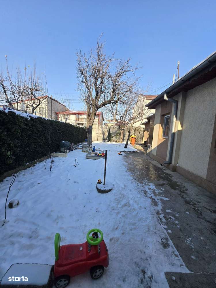 TEREN 300MP cu construcție existenta-Voluntari Str.Sihlea zona case-2