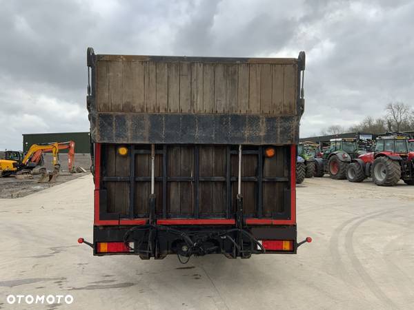 DAF CF 75.310 - 4