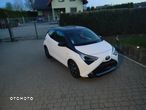 Toyota Aygo x.shift x-play connect - 1