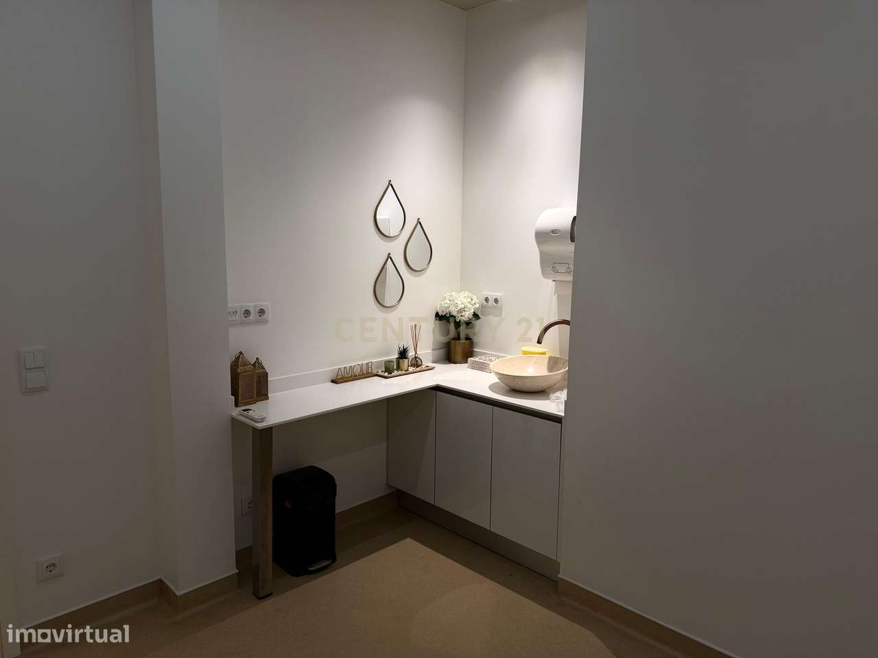 Espaço Clínico Preparado para Área da Saúde – Coimbra-14