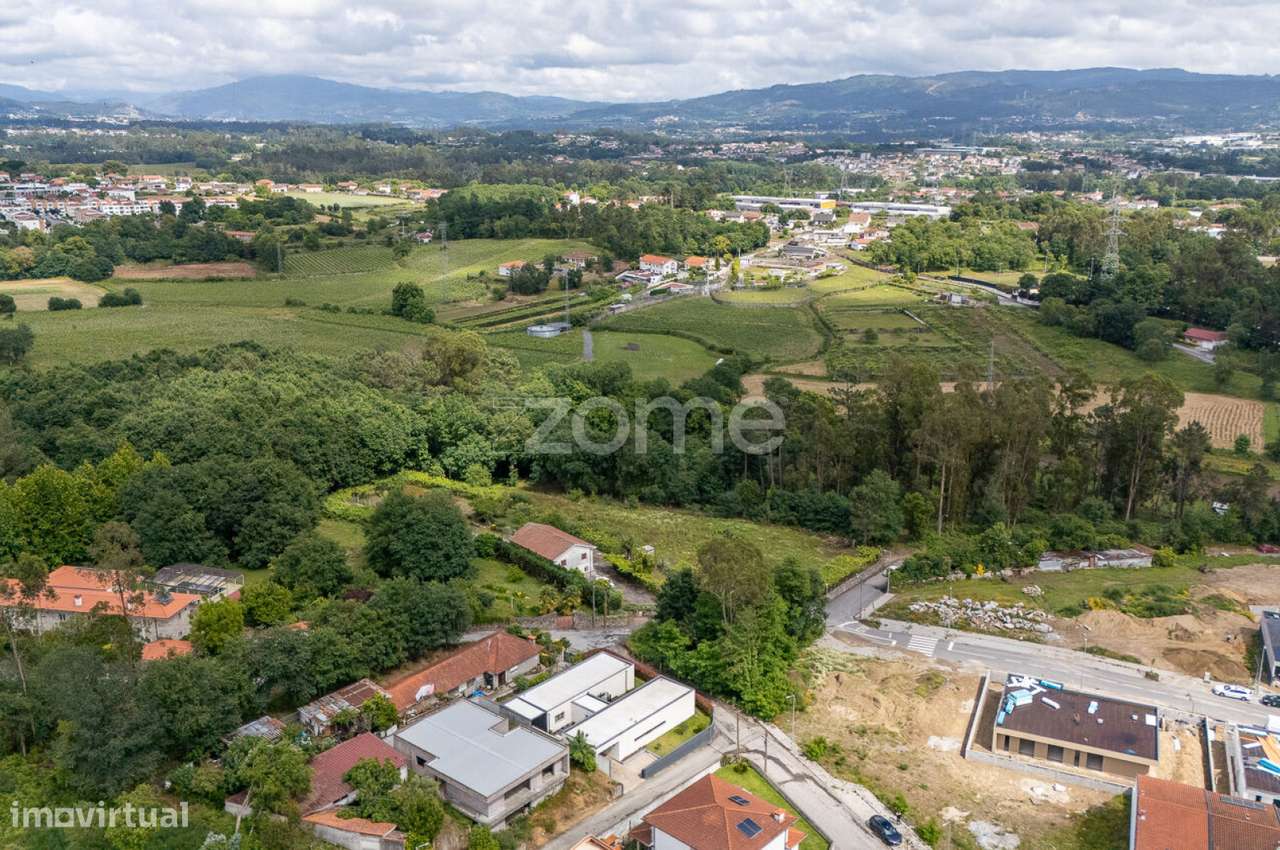 Moradia T3 Open space -Vila Verde-38