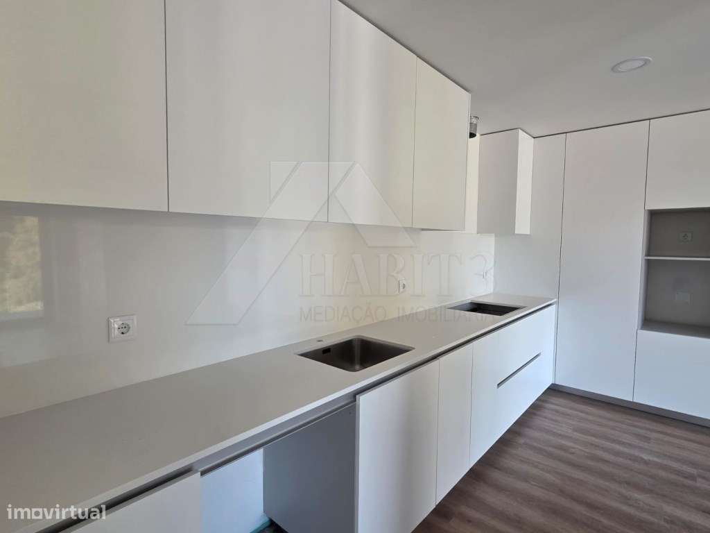 Apartamento T2 Duplex - com varandas de 37,45 m² - Grande imagem: 5/32