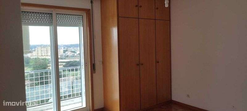 T3 Gondomar / Baguim do Monte - Equipado - Garagem - Grande imagem: 4/6