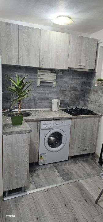 Apartament 2 camere V. Rosie - ideal pentru studenti sau investitie in - Imagine principală: 5/6