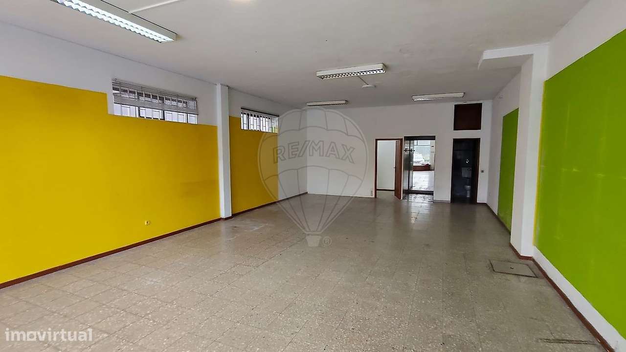 Loja  para arrendamento - Grande imagem: 2/4