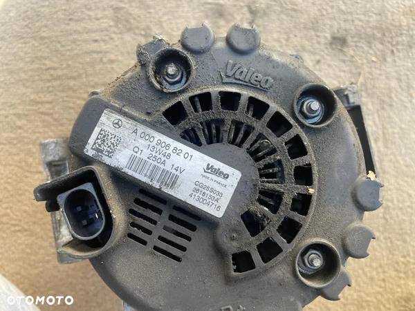 alternator mercedes w222 s400h hybrid a0009068201 - 1