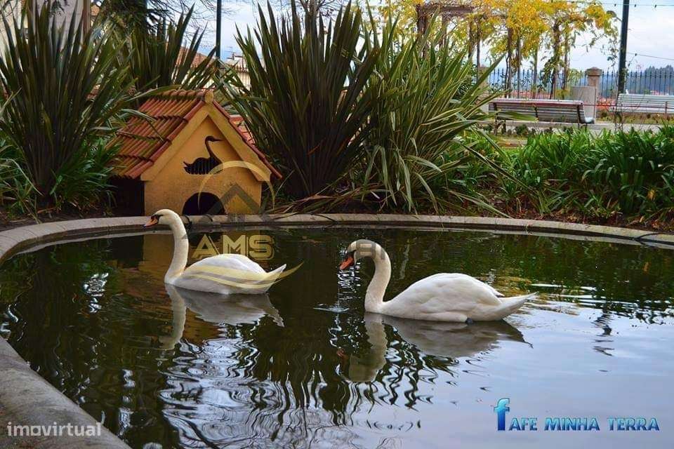 MORADIA GEMINADA NOVA V3-16