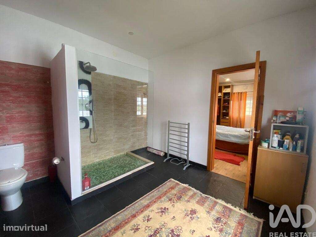 Moradia térrea T4 em Cadaval e Pêro Moniz de 181 m2 - Grande imagem: 4/33