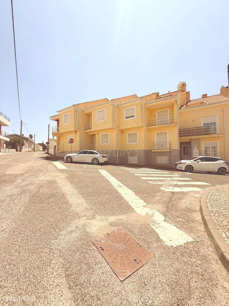 T2 duplex remodelado, Praia de São Bernardino-3