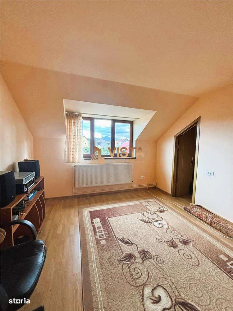 Casa Individuala caramida, fundatie inalta, planseu beton, Garaj, tere - Imagine principală: 5/14