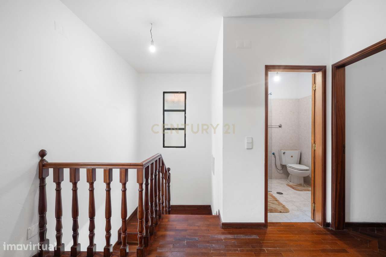 Moradia com Vista para a Montanha - Campanário - Ribeira Brava-9