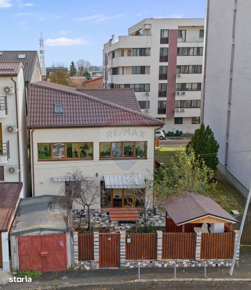 Casă / Vilă cu 6 camere de vânzare - Oraselul Copiilor-1