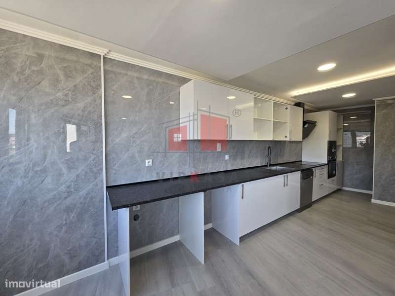 Apartamento T4 no centro de Braga - Grande imagem: 5/24