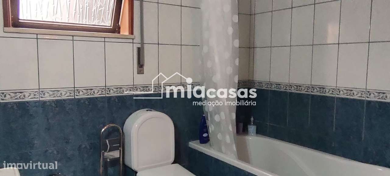 Moradia T4 - Zona de Oiã-22