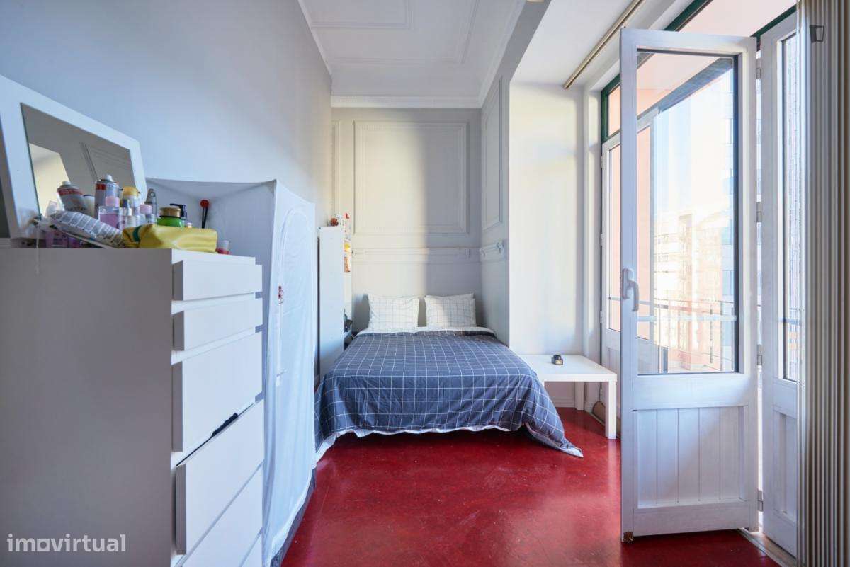 Quarto - localizado em Entrecampos Lisbon - Grande imagem: 2/10