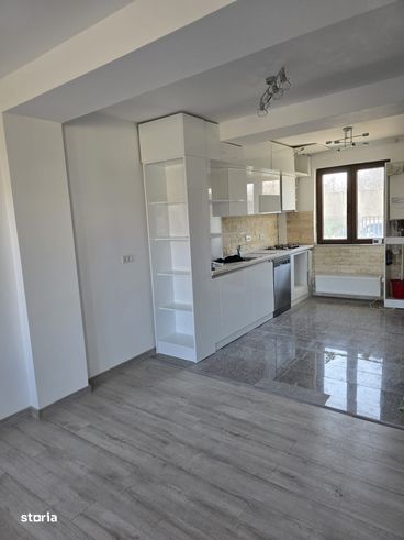 Vila 4 camere Cartier Henri Coanda Baneasa Sector 1 - COM 0%-3