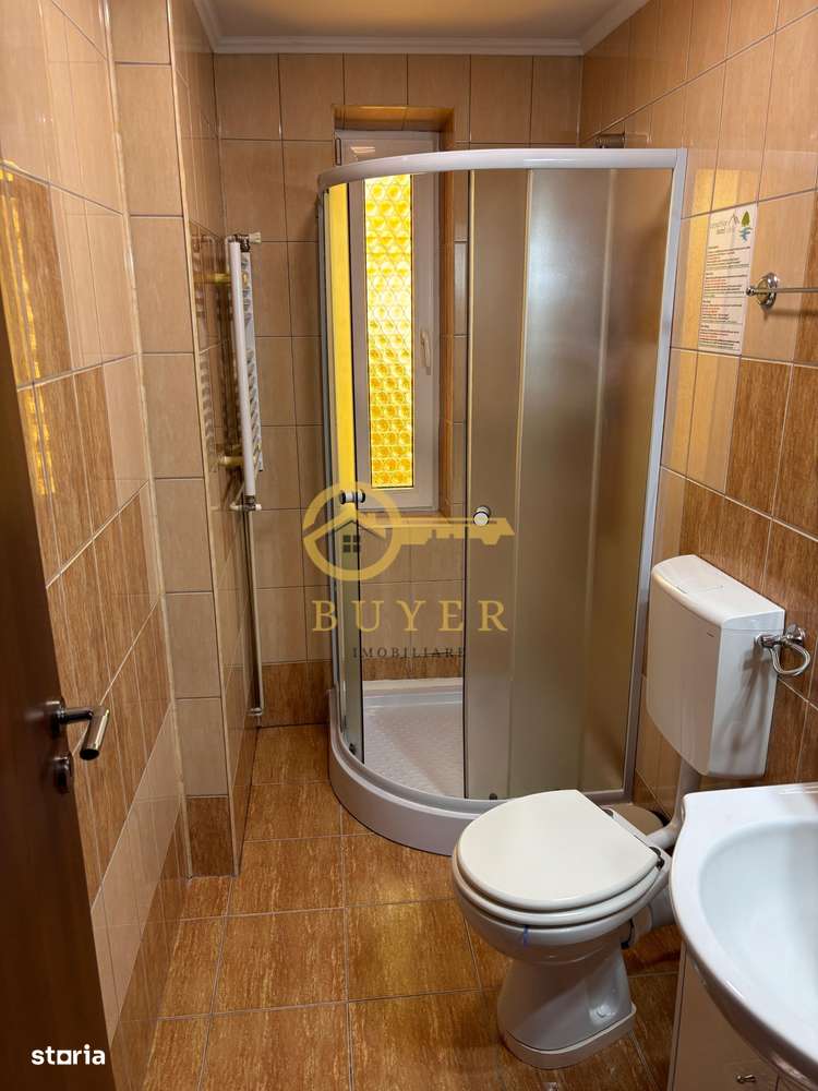 Casa vila in zona centrala-8