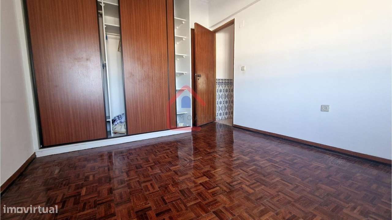 Apartamento T3 em Portugal-8