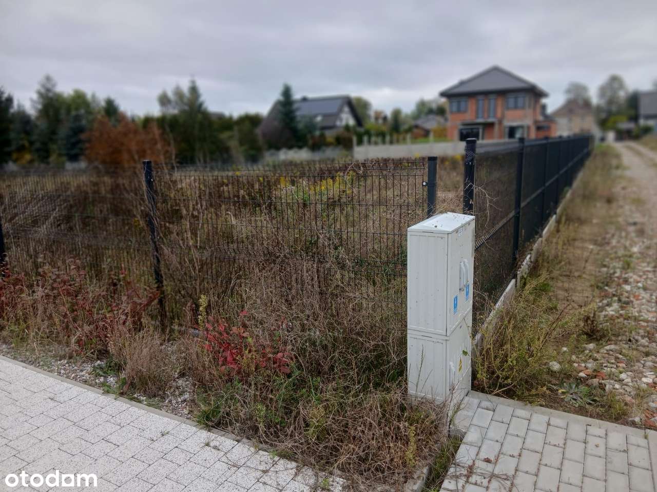 budowlana  pod zabudowę wolnostojącą/bliźniaczą   media WPK, WZ-3