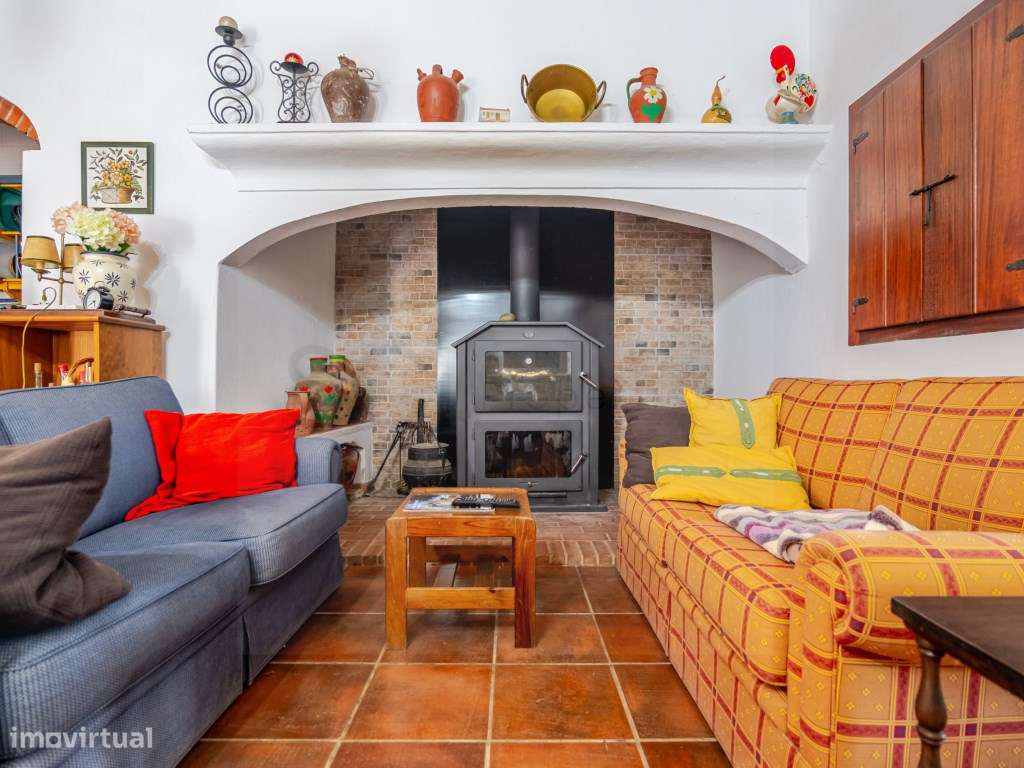 Quinta com quatro suítes e moínho, junto ao Rio Guadiana-50