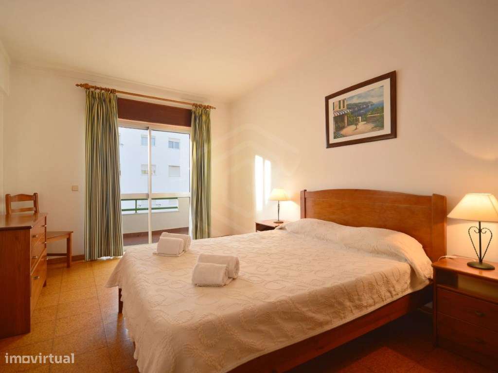 Apartamento T2 Mobilado em Quarteira, Algarve - Grande imagem: 2/17
