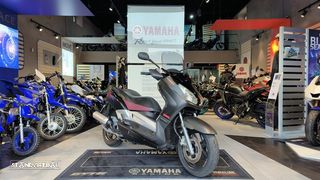 Yamaha X-Max  125 BlackMax