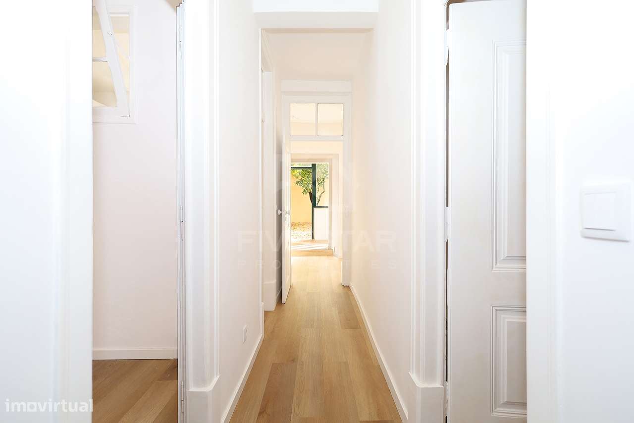 T1+1 - Príncipe Real - Renovado - Jardim Privado-16