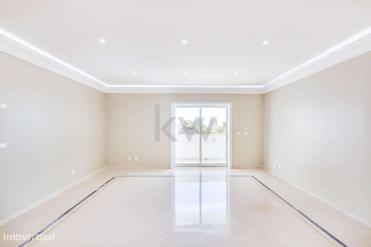 Exclusivo Apartamento Duplex T3 em Cascais - Localização Prime com Vis - Grande imagem: 4/51