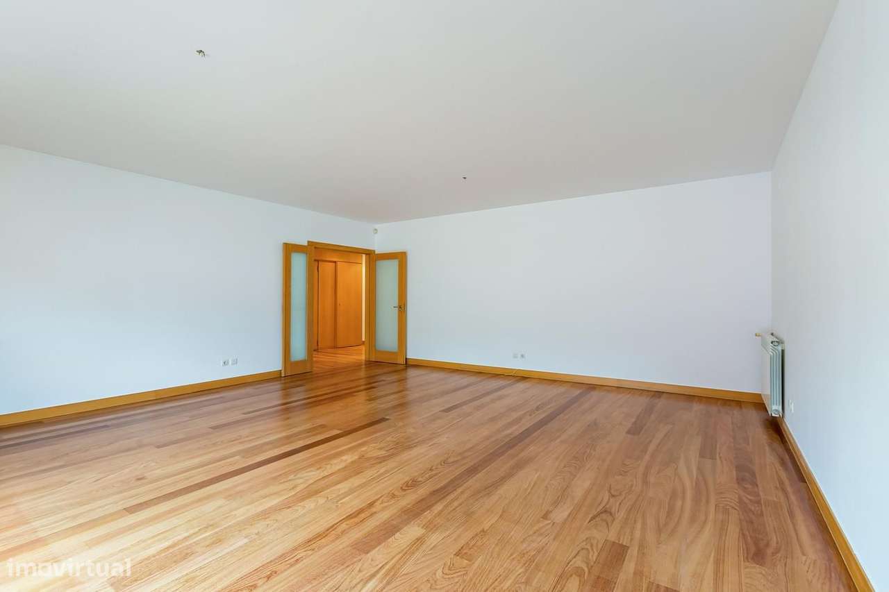 Apartamento T3 com vista, Alcântara, Lisboa - Grande imagem: 3/26