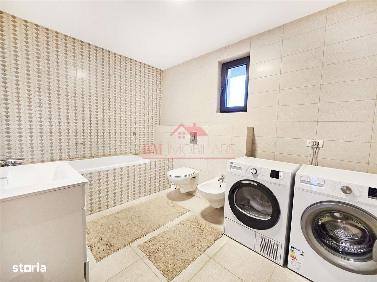 Vila de vanzare in Domnesti - mobilata si utilata-13