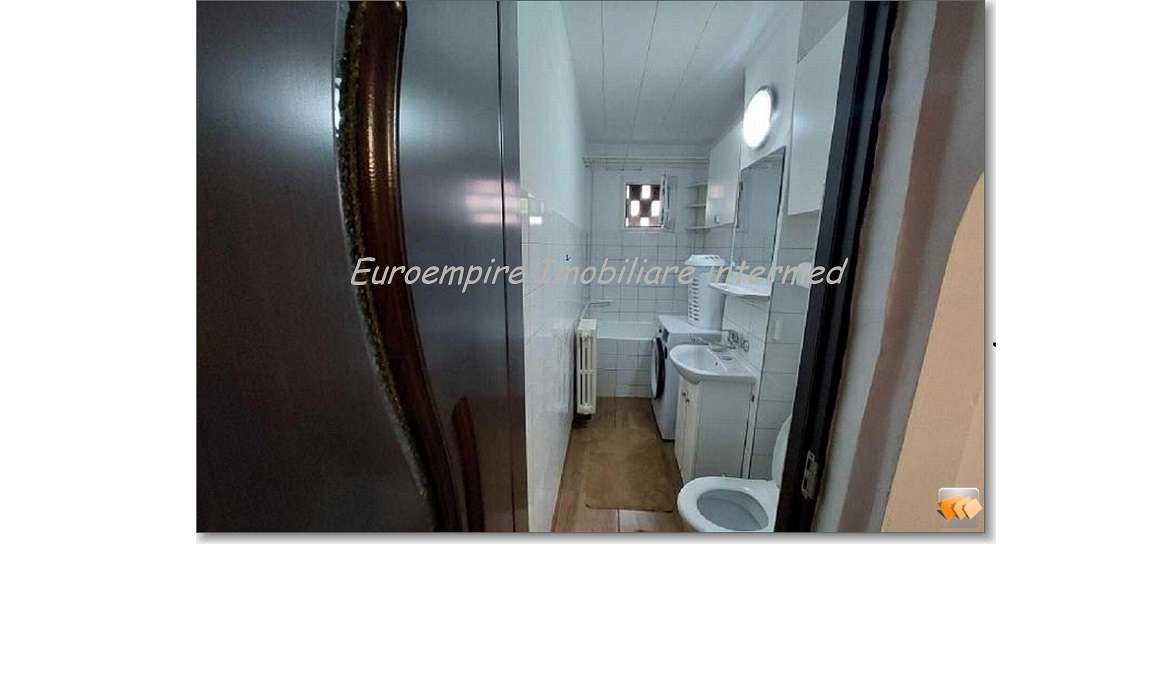 Apartament 3 camere de vanzare Casa de Cultura-1