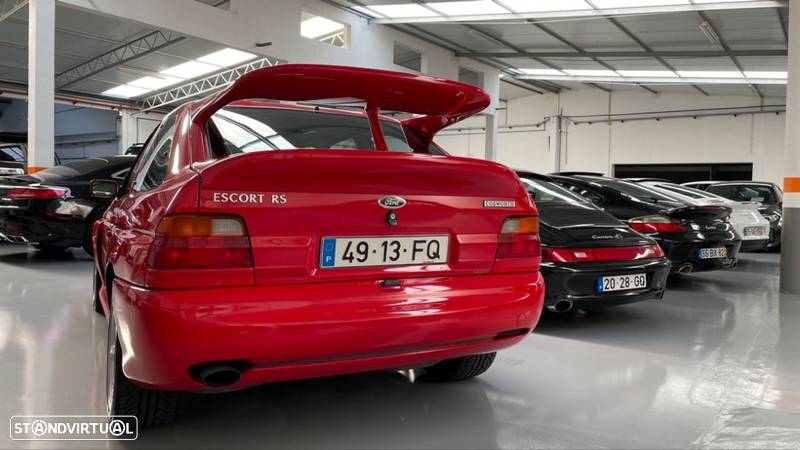 Ford Escort 2.0i RS Cosworth - 15
