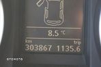 Volkswagen Golf 2.0 TDI DPF Highline - 25