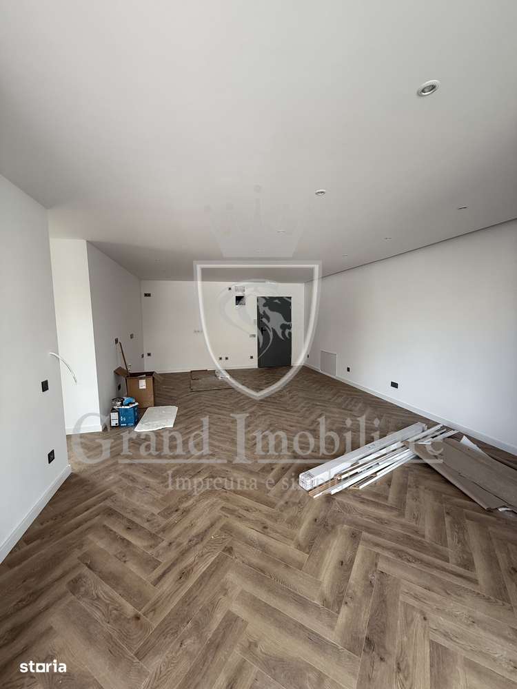 Apartament 3 camere 70 mp zona ÎNTRE LACURI - Imagine principală: 2/8