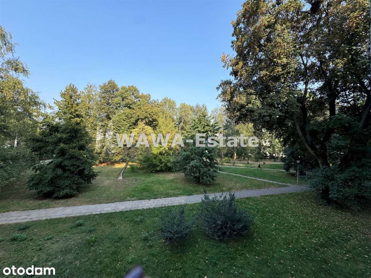 Przestronna kawalerka na Żoliborzu! Widok na park.-12