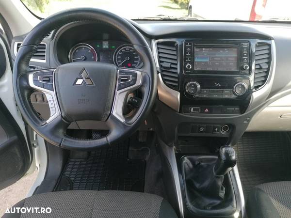 Mitsubishi L200 Double Cab 2.4 DI-D AS7G MIVEC IC Instyle - 11
