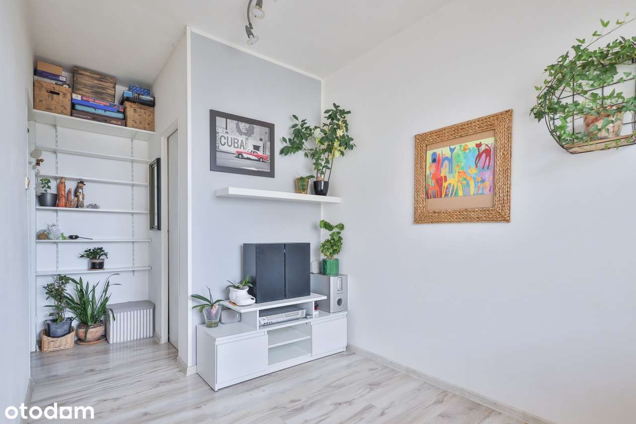 3 pokoje obok Parku na Zdrowiu, pełen rozkład!-4