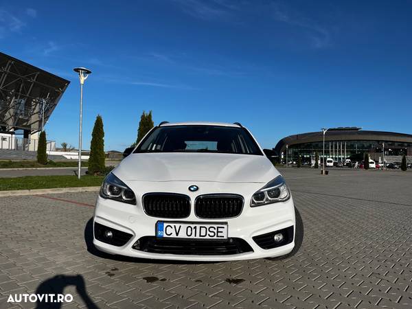 BMW Seria 2 216d Gran Tourer Sport Line - 2