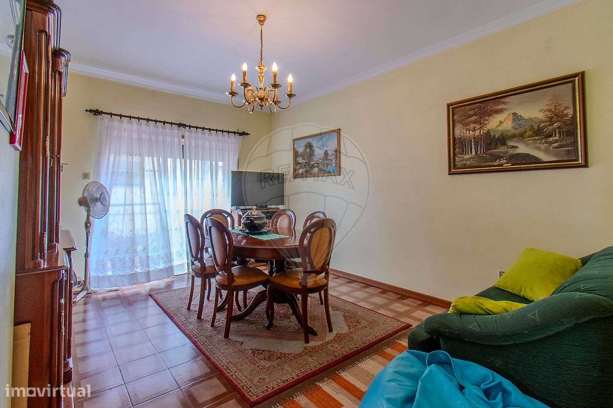 Moradia T2 para venda-3