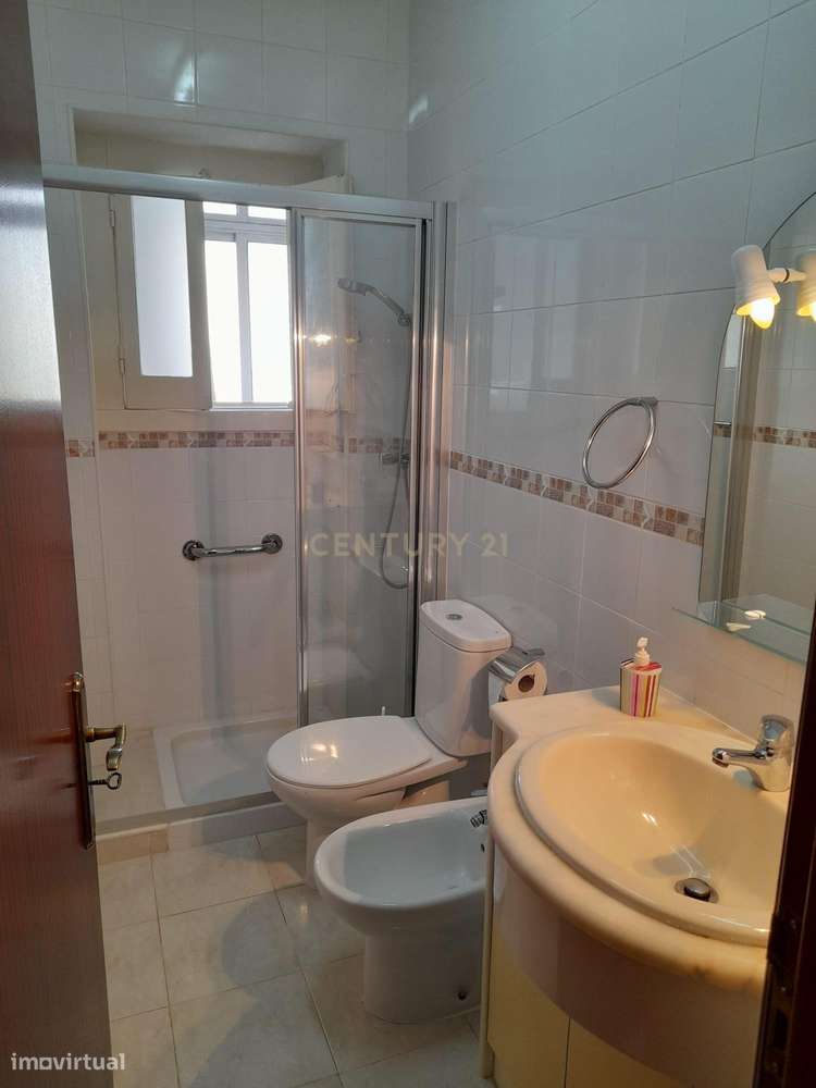 Encantador Apartamento T1 em Amadora,1ºAndar Sem Elevador Perto da Es - Grande imagem: 4/17