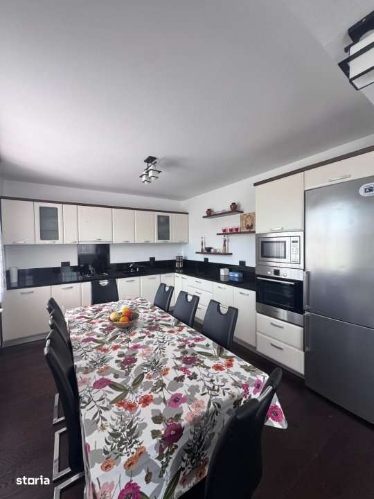 Casa individuala cu 5 camere, 450mp teren, Satu Mare - Imagine principală: 3/14