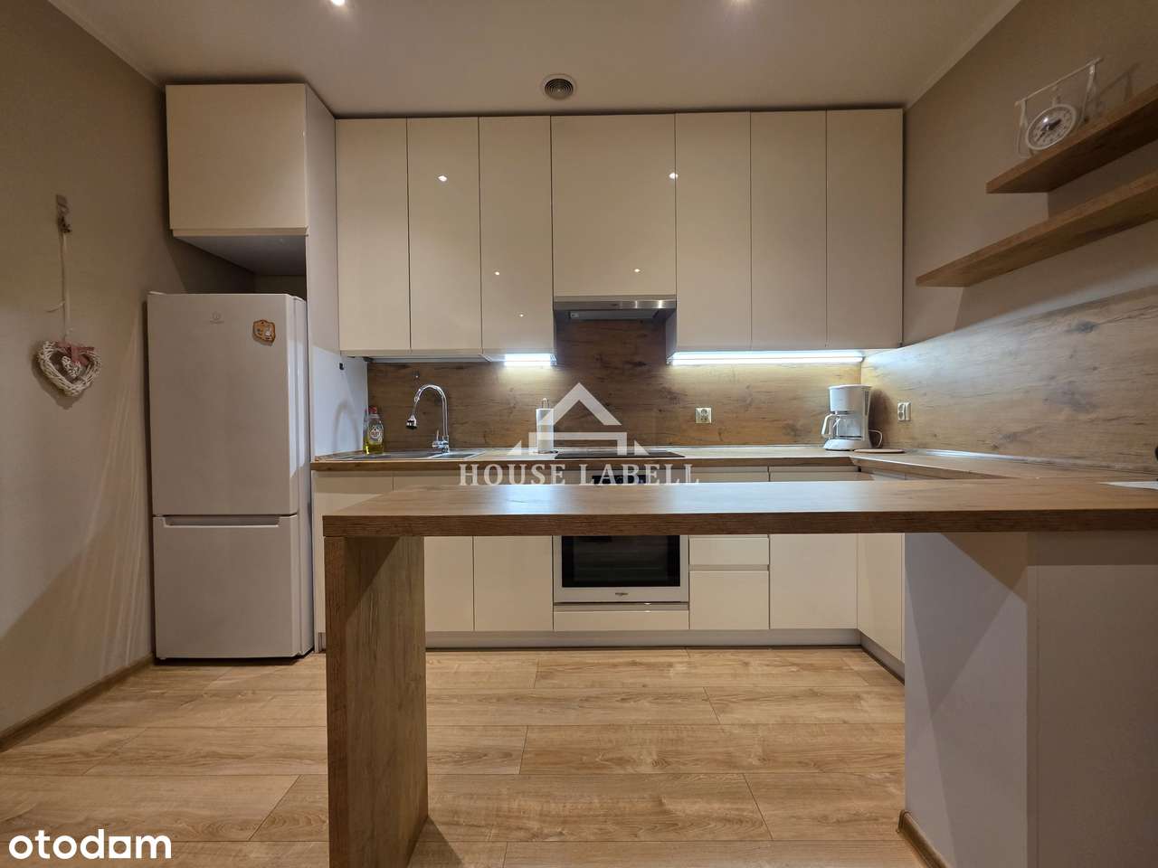 Ciepło, jakość, spokój – 2 pokoje mieszkanie urządzone z sercem - Pełny obrazek: 5/15